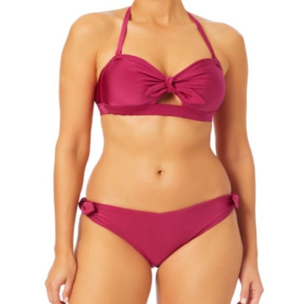 3 piece Time & Tru bikini.  Size 3X.  NWT. Comes with‎ 2 tops to mix and …